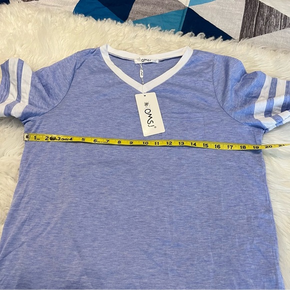 Lightweight V Neck T Shirt One chest pocket blue white trim Size large NEW - Picture 7 of 10